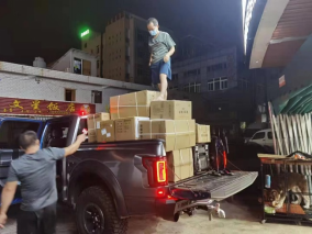 【新闻稿】全新一代福特F-150猛禽正式开启交付 征途再续，车主彭超讲述与F-150猛禽的爱心故事1258.png